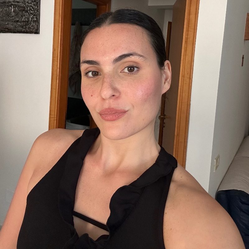 Foto di Amelia, Babysitter a Priolo gargallo